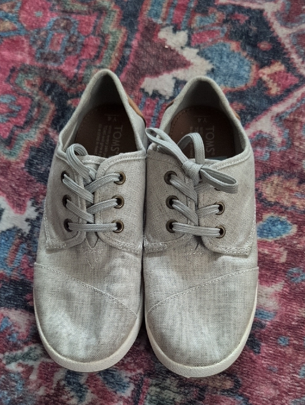 TOMS Light Gray Canvas Casual Lace-Up Sneakers